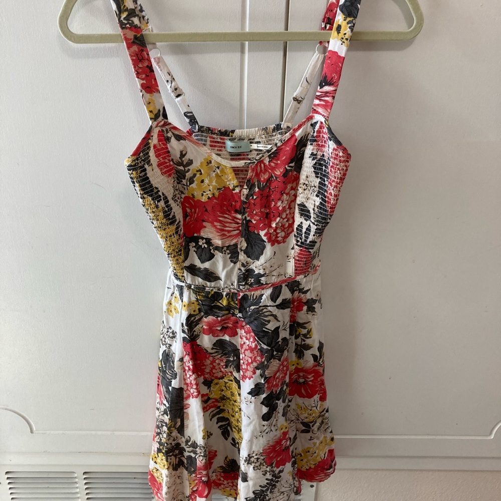 Flowy Woman’s Sundress - Kimchi Blue - Size M